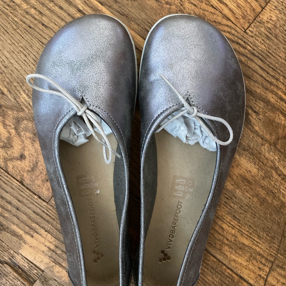 Vivo Barefoot Silver Jing Jings, size 38, Worn Once (to my wedding!)